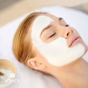 اقنعه النضارة والتجديد العميق للبشره